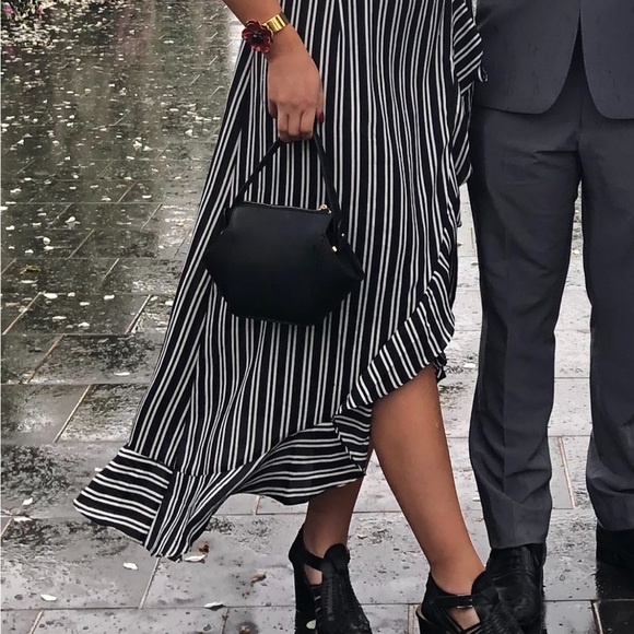 Lack and white wrap dress - Picture 2 of 2